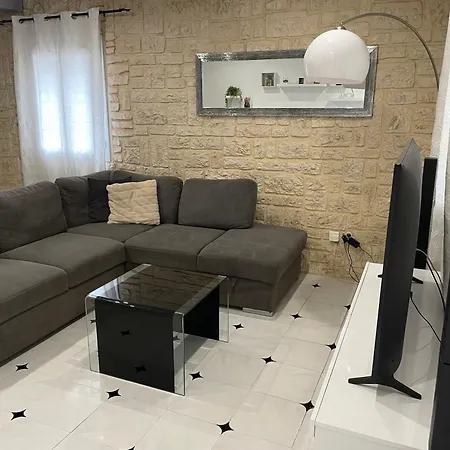 Daire Maison De Village Proche