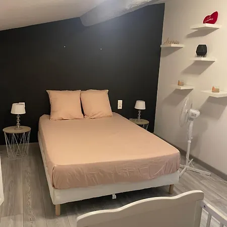 Maison De Village Proche Appartement Saintes-Marie-la-Mer