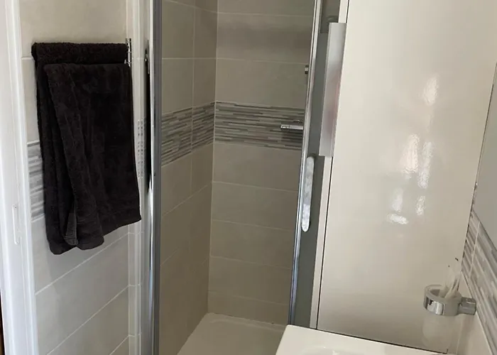 Maison De Village Proche Apartmán